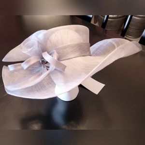Hat, grey sinamay, Kakyco, one size NWT